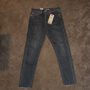 Levi's Wedgie Skinny 27